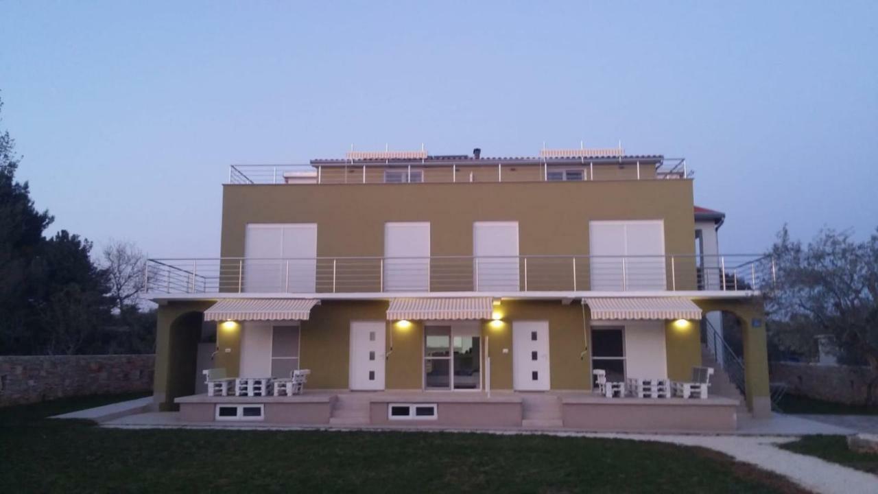 Apartments Nogic Перой Экстерьер фото