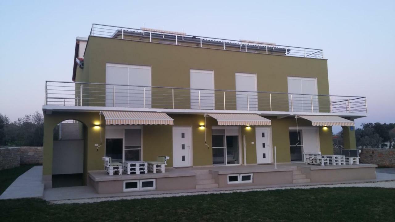 Apartments Nogic Перой Экстерьер фото