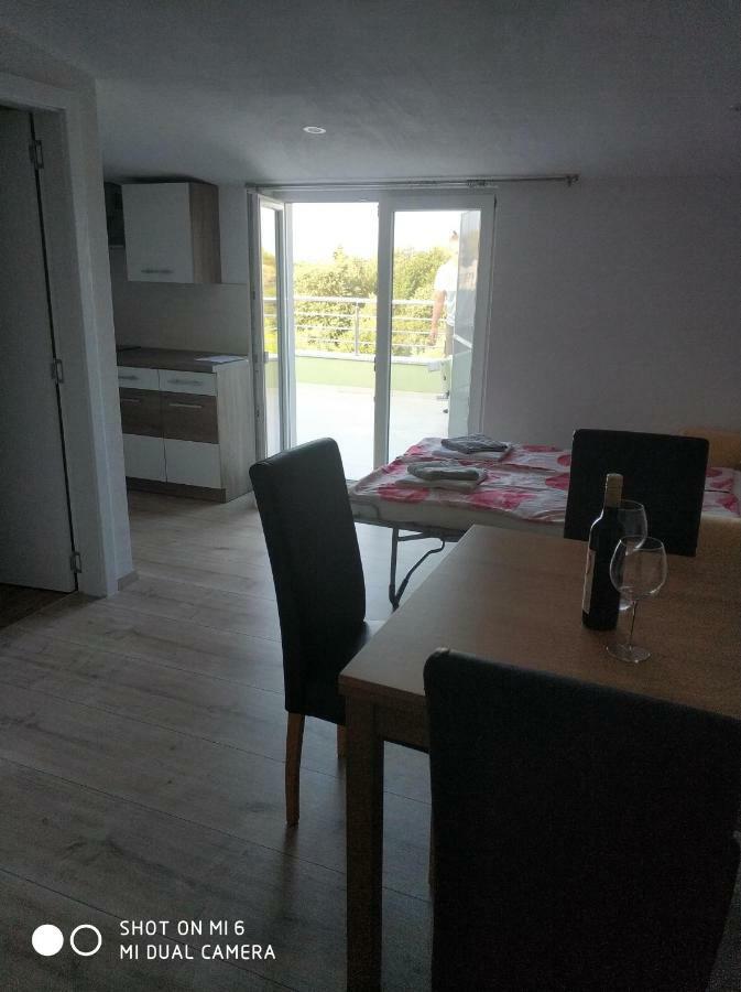 Apartments Nogic Перой Экстерьер фото