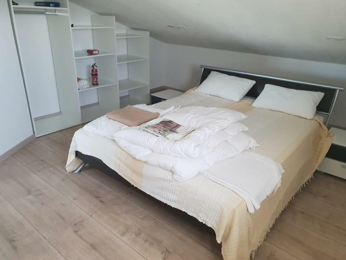 Apartments Nogic Перой Экстерьер фото